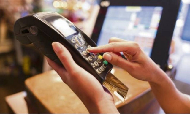 Στέλεχος ΥΠΟΙΚ: Η πρόταση της κυβέρνησης για το ΦΠΑ μένει στο τραπέζι της διαπραγμάτευσης