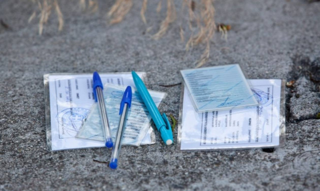 Πανελλήνιες 2015: Χωρίς εκπλήξεις η πρεμιέρα - Αύριο τέσσερα μαθήματα γενικής παιδείας