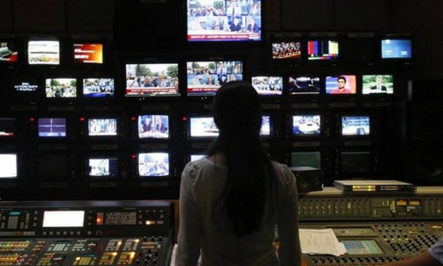 Ο δημοσιογράφος – φίλος της Συγγρού με τα πλαστά πτυχία