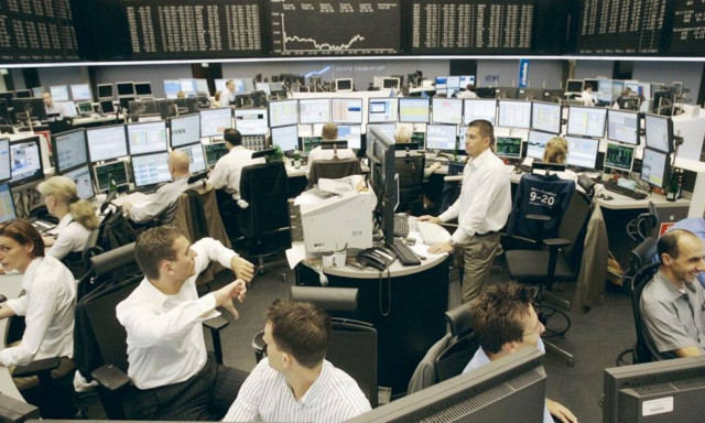 Μεικτές τάσεις στην Ευρώπη - Υποχώρηση του ευρώ