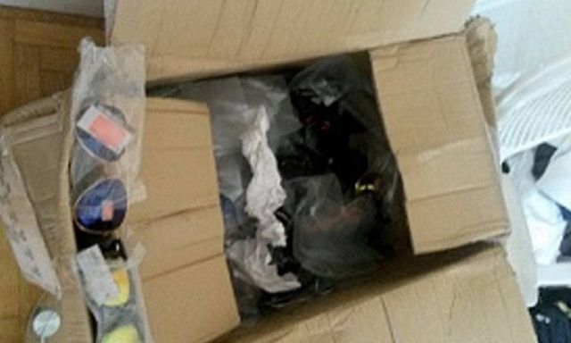 Διαμέρισμα στην Αθήνα έκρυβε 16.000 προϊόντα «μαϊμού»