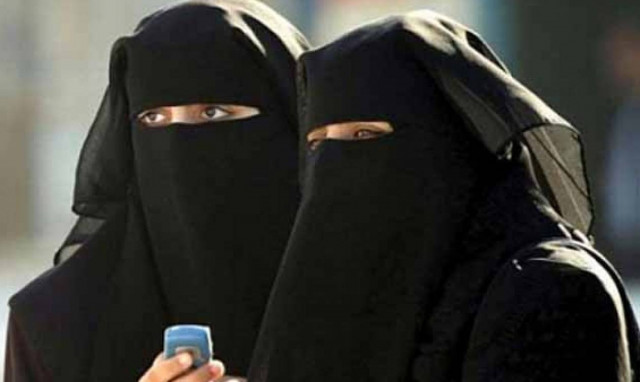 Απαγορεύει την μπούρκα στους δημόσιους χώρους η Ολλανδία