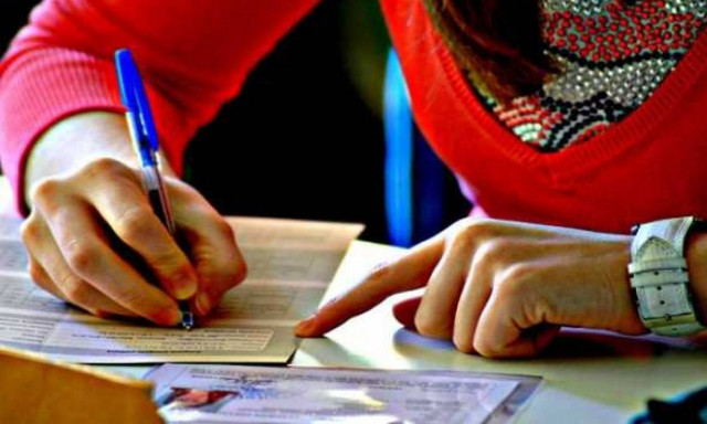 Πανελλήνιες 2015 - Θέματα και απαντήσεις σε Λογοτεχνία, Βιολογία, Χημεία, Αρχές Οργάνωσης