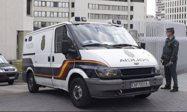 Ισπανία: Πούλησαν την 11χρονη κόρη τους σε «βασανιστή» σύζυγο