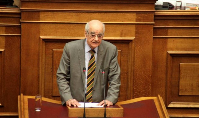 Πρωτοβουλία Κακλαμάνη για τη συμπόρευση ΠΑΣΟΚ και Κίνησης Δημοκρατών Σοσιαλιστών