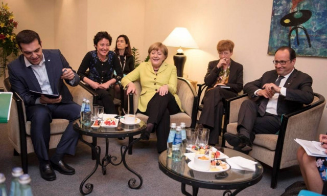 Το Βερολίνο δεν επιβεβαιώνει ότι Μέρκελ, Ολάντ και Γιούνκερ θα συζητήσουν για την Ελλάδα