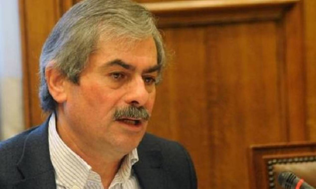 Πετράκος: Απειλήσαμε το ΔΝΤ και άρχισαν να τρέχουν