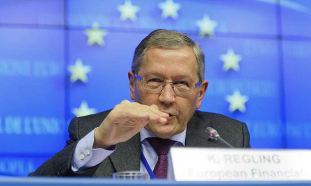 Ρέγκλινγκ προς Τσίπρα: Να μην πάνε χαμένες οι θυσίες των Ελλήνων