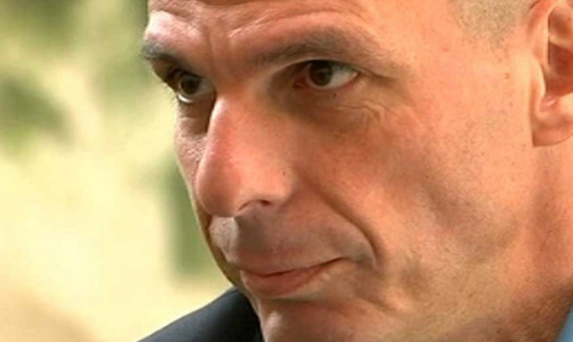 Βαρουφάκης: Δεν γίνεται 14 περιφερειακά αεροδρόμια να πωλούνται στην ίδια εταιρεία