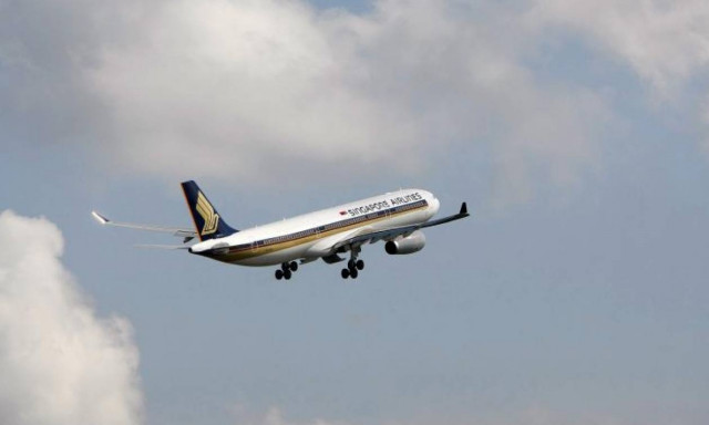 Πανικός στον αέρα: Αεροσκάφος έχασε και τους δύο κινητήρες του εν ώρα πτήσης (video)