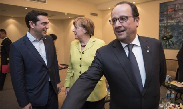Τηλεδιάσκεψη Τσίπρα – Μέρκελ – Ολάντ