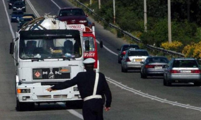 Απαγορεύεται η κυκλοφορία φορτηγών το τριήμερο του Αγίου Πνεύματος