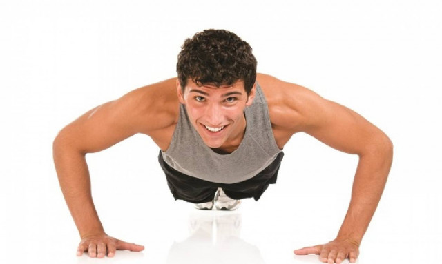 Ενα 20λεπτο πρόγραμμα γυμναστικής που θα αλλάξει το σώμα σου (video)