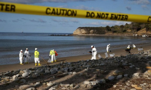 Καλιφόρνια: Κλειστές οι παραλίες εξαιτίας πετρελαιοκηλίδας αγνώστου προέλευσης