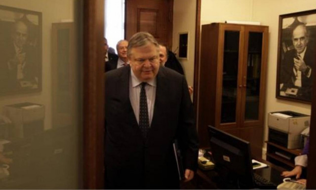 To μεσημέρι η συνεδρίαση της Κοινοβουλευτικής Ομάδας του ΠΑΣΟΚ