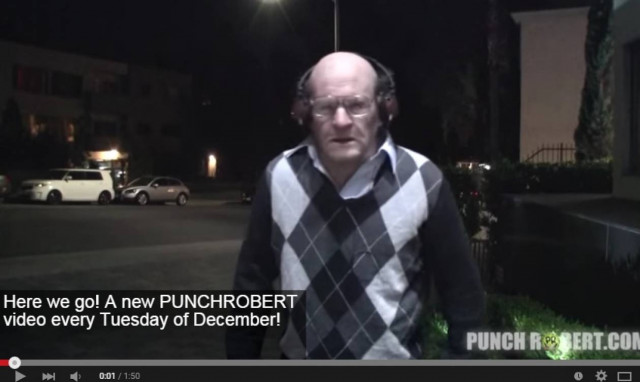 Τρομάζοντας περαστικούς με χορευτικά του Michael Jackson (video)