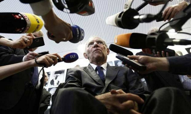 Βόλφγκανγκ Σόιμπλε: O πολιτικός που προσπαθεί να μείνει ψύχραιμος