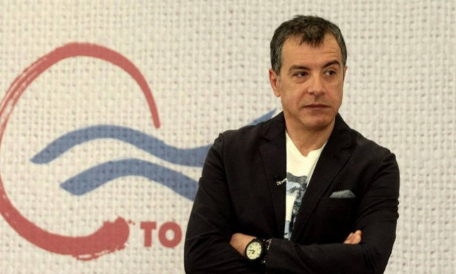 Στο Παρίσι ο Σταύρος Θεοδωράκης για επαφές με Γάλλους αξιωματούχους