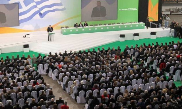 Αρχίζει το Συνέδριο του ΠΑΣΟΚ - Σε θέσεις μάχης οι υποψήφιοι διάδοχοι του Βενιζέλου