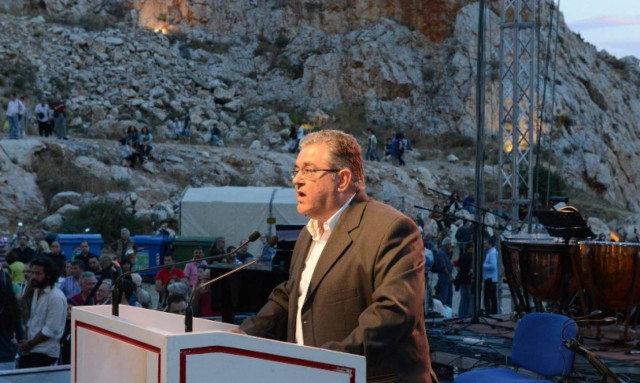 Κουτσούμπας: Η κυβέρνηση μάς οδηγεί σε νέο μνημόνιο-λαιμητόμο