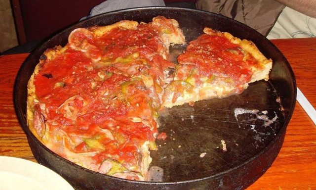 Αγόρασε σπίτι με αντάλλαγμα... πίτσα!