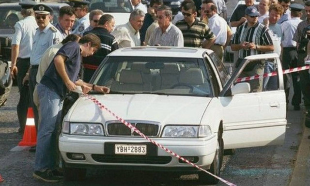 Σαν Σήμερα το 2000 η «17Ν» δολοφονεί το Βρετανό στρατιωτικό ακόλουθο Στίβεν Σόντερς