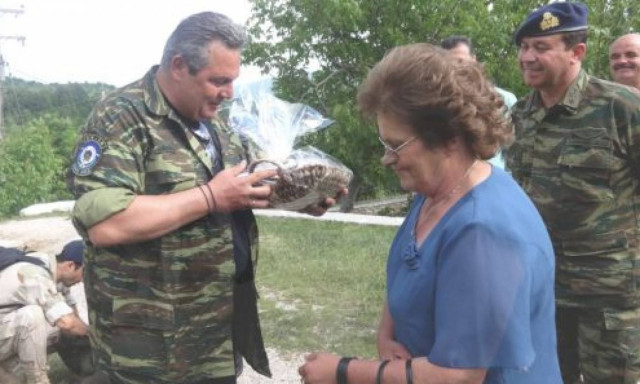 Καμμένος: Ενίσχυση του στρατεύματος στα ελληνοαλβανικά σύνορα