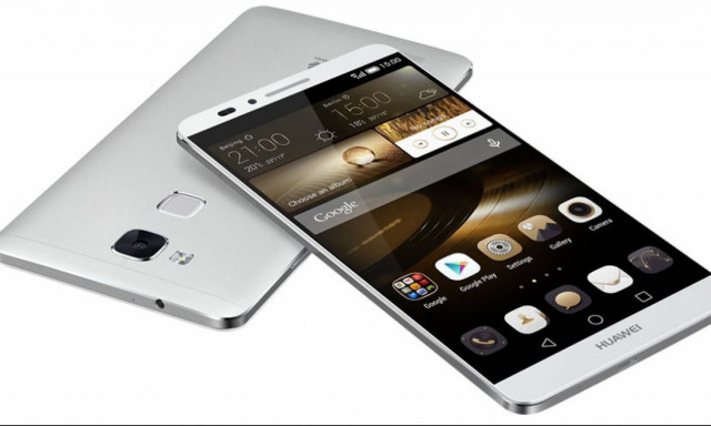 Τα smartphones κατακτούν τον πλανήτη