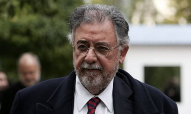 Ενόχληση Πανούση για τα περί εισόδου αστυνομικών στη Βουλή