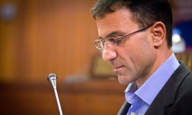 Λαπαβίτσας στον Guardian: Εάν ο ΣΥΡΙΖΑ δεχθεί την πρόταση των πιστωτών αυτοκτονεί