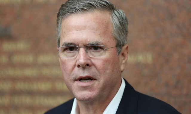 Τζεμπ Μπους: «Τραμπούκος» ο Πούτιν