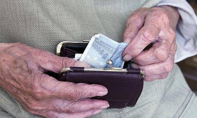 Νέα «βόμβα» ΣτΕ: Αντισυνταγματικές οι περικοπές σε κύριες και επικουρικές συντάξεις