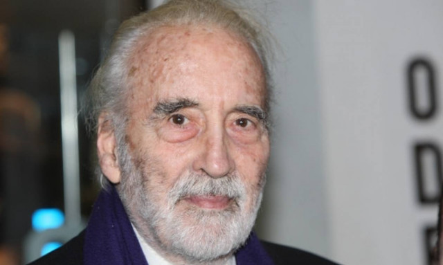 Δώδεκα άγνωστες πτυχές της ζωής του θρυλικού Κρίστοφερ Λι (photos&video)