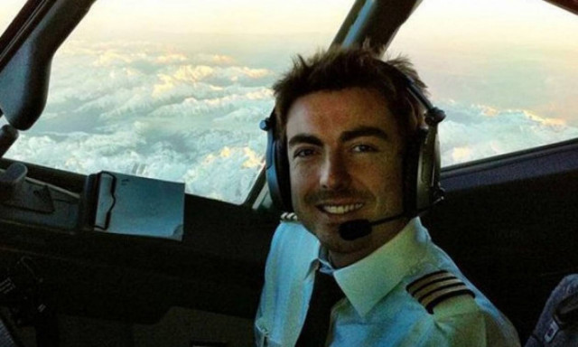 Πιλότος της Ryanair αποκαλεί ηλίθιους τους επιβάτες!