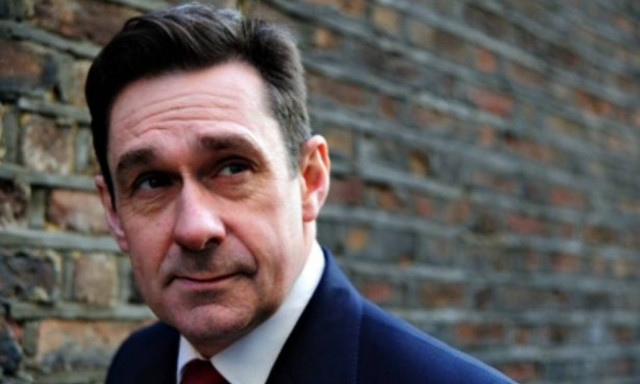 Paul Mason: Προσωρινή διακοπή, δεν υπήρχαν εξουσιοδοτήσεις από τους Θεσμούς