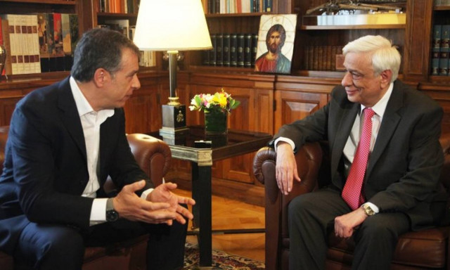 Στον Πρόεδρο της Δημοκρατίας τη Δευτέρα ο Θεοδωράκης