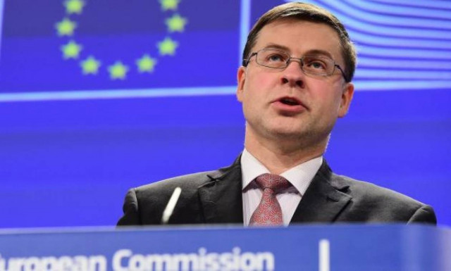 Ντομπρόβσκις: Η Ευρωζώνη πρέπει να είναι έτοιμη για κάθε σενάριο με την Ελλάδα