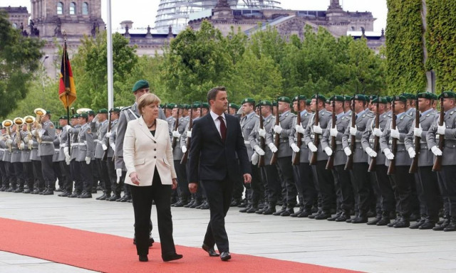 Μέρκελ: Θα κάνω ό,τι είναι δυνατό για να παραμείνει η Ελλάδα στο ευρώ