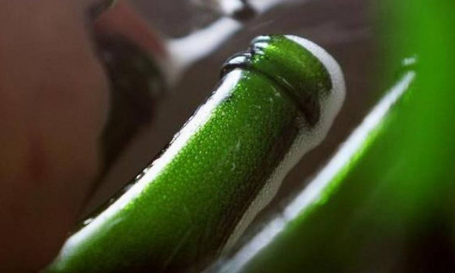 Νιγηρία: Εβδομήντα νεκροί από κατανάλωση... αυτοσχέδιου τοξικού ποτού