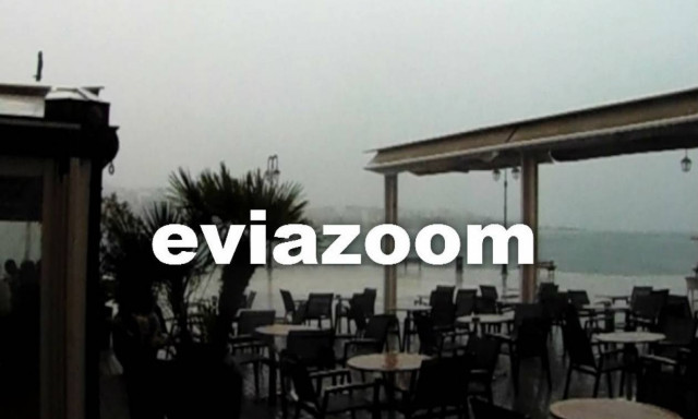 Εύβοια: Η κακοκαιρία «σκοτείνιασε» τη Χαλκίδα (video)