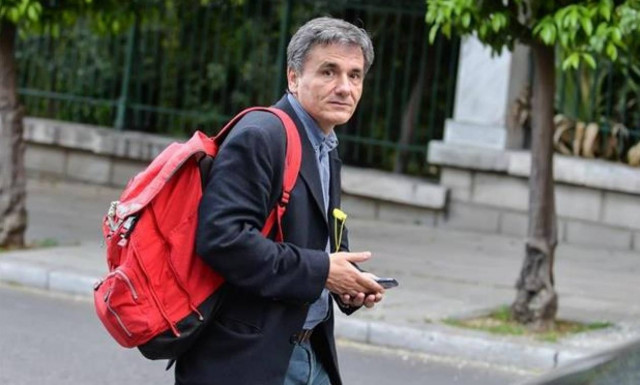 Μήνυμα Τσακαλώτου: Να μας αφήσετε να δοκιμάσουμε μια διαφορετική συνταγή