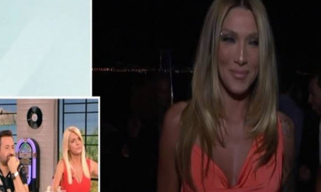 Η Ηλιάδη ξέχασε να βάλει σουτιέν...