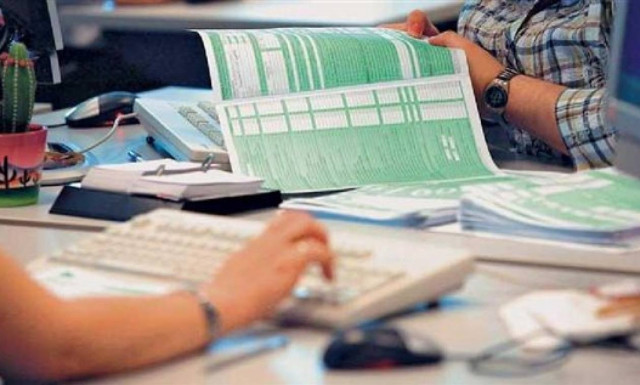 Προς παράταση η προθεσμία υποβολής των φορολογικών δηλώσεων