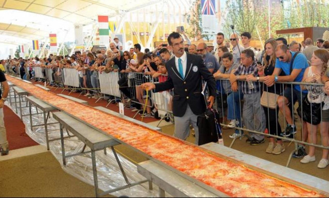 Pίzza 1.500 μέτρων στο Μιλάνο (video)