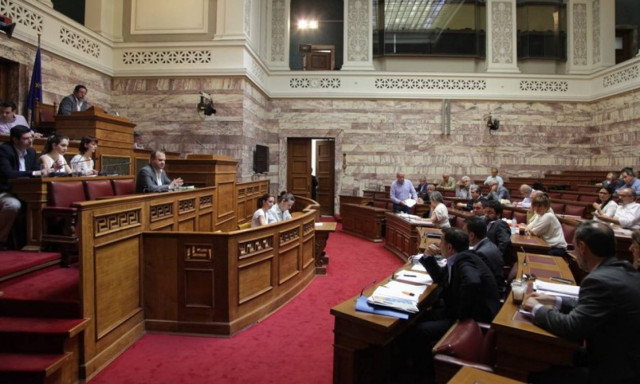 Ένταση στη Βουλή – Αποχώρησε η ΝΔ από τη συζήτηση νομοσχεδίου για ασφαλιστικά θέματα