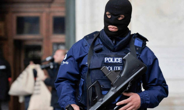 Αστυνομική επιχείρηση σε καταυλισμό Ρομά στο Σχιστό