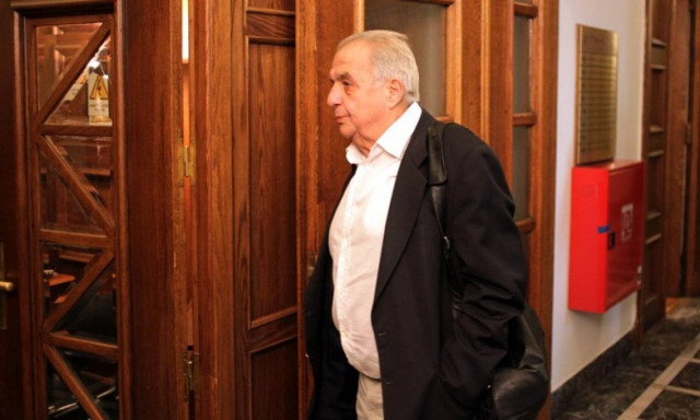 ΠΓ ΣΥΡΙΖΑ: Παράλογοι οι δανειστές - Συμφωνία και για το χρέος που θα επιβαρύνει τους έχοντες