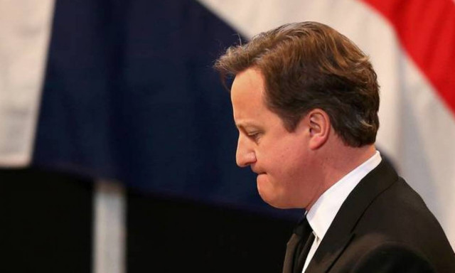 Ο Κάμερον εξετάζει την ενίσχυση των συνόρων με τη Γαλλία γύρω από το λιμάνι του Καλαί