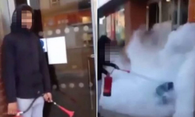 Επίθεση - σοκ σε άστεγο:  Του έριξαν με πυροσβεστήρα! (video)