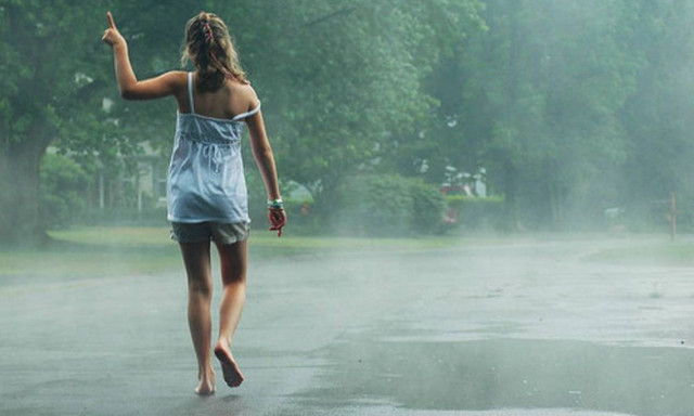 Καιρός: Επιμένουν οι βροχές και αύριο Παρασκευή 26/6